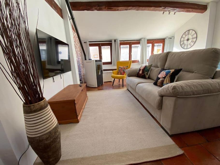 La Alcoba De La Catedral, Apartamento 2-4 Pax 3º Piso Cuenca  Eksteriør bilde